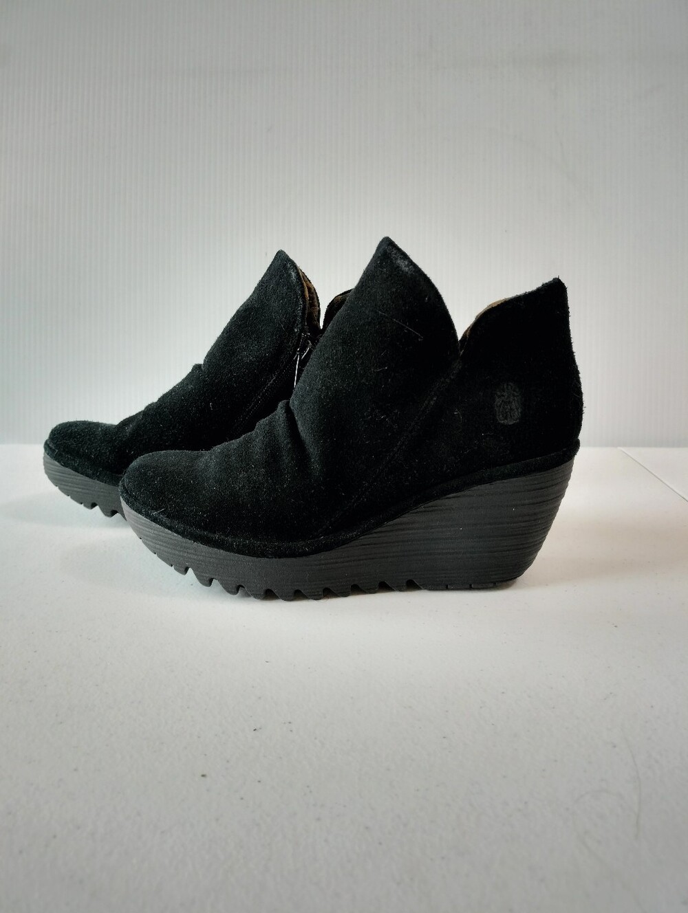 Fly London Boots Womens 38 Yip Casual Side Zip Wedge Ankle Bootie Black Suede